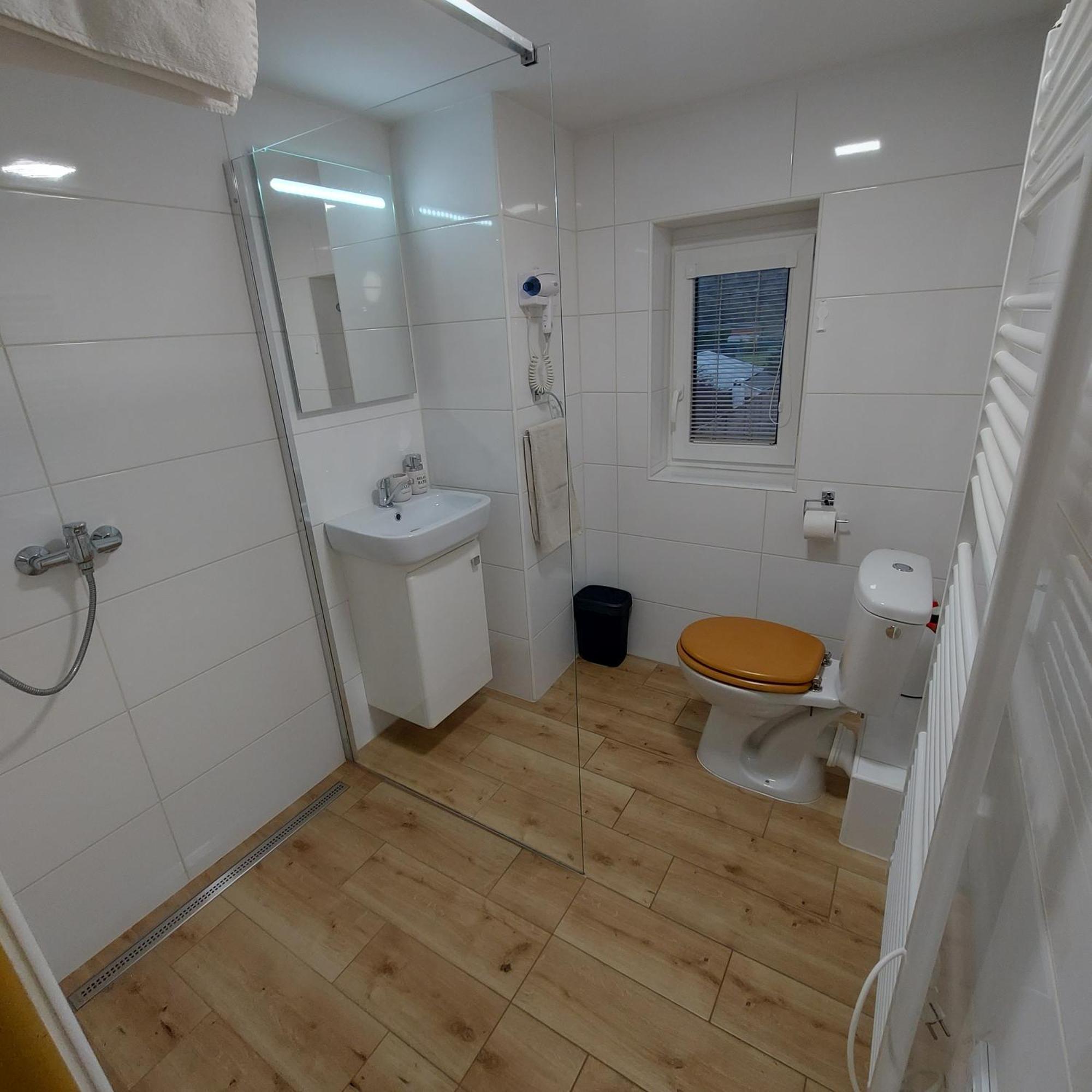 Apartmány Lenka Bešeňová 104 Exterior foto