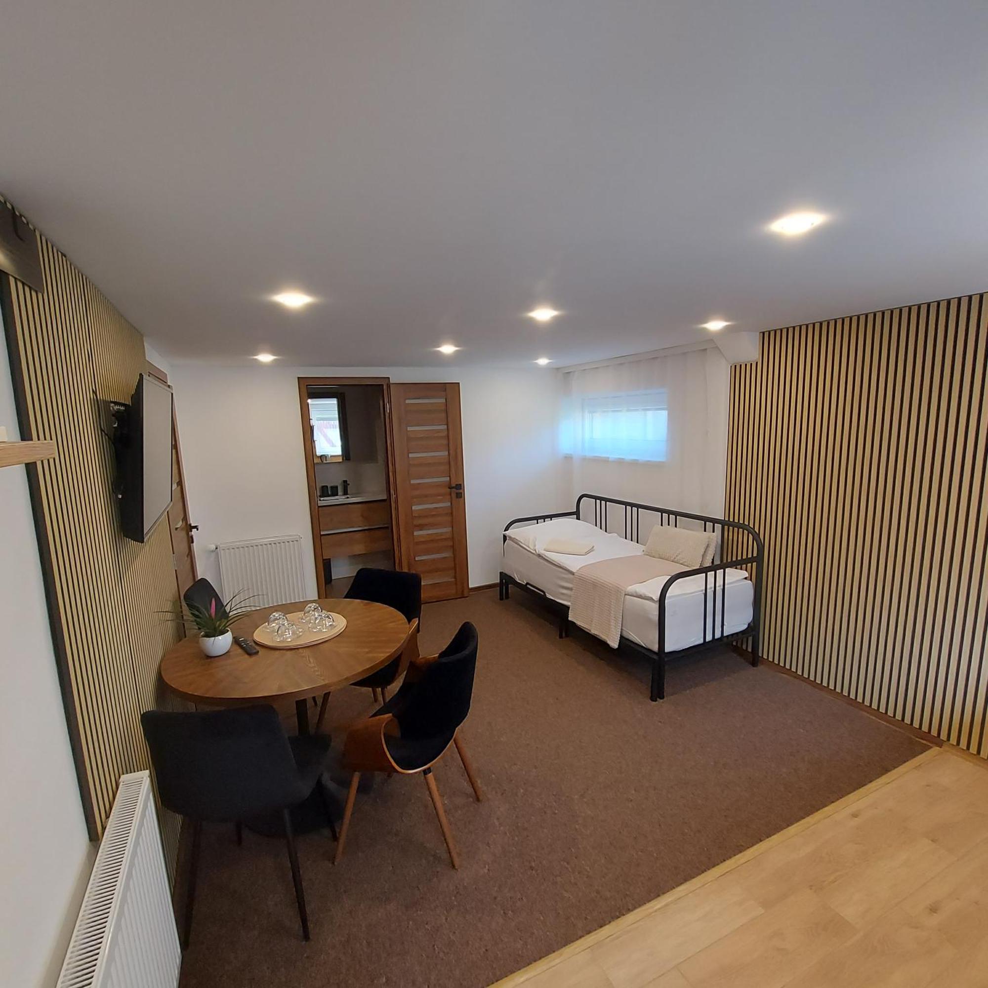 Apartmány Lenka Bešeňová 104 Exterior foto
