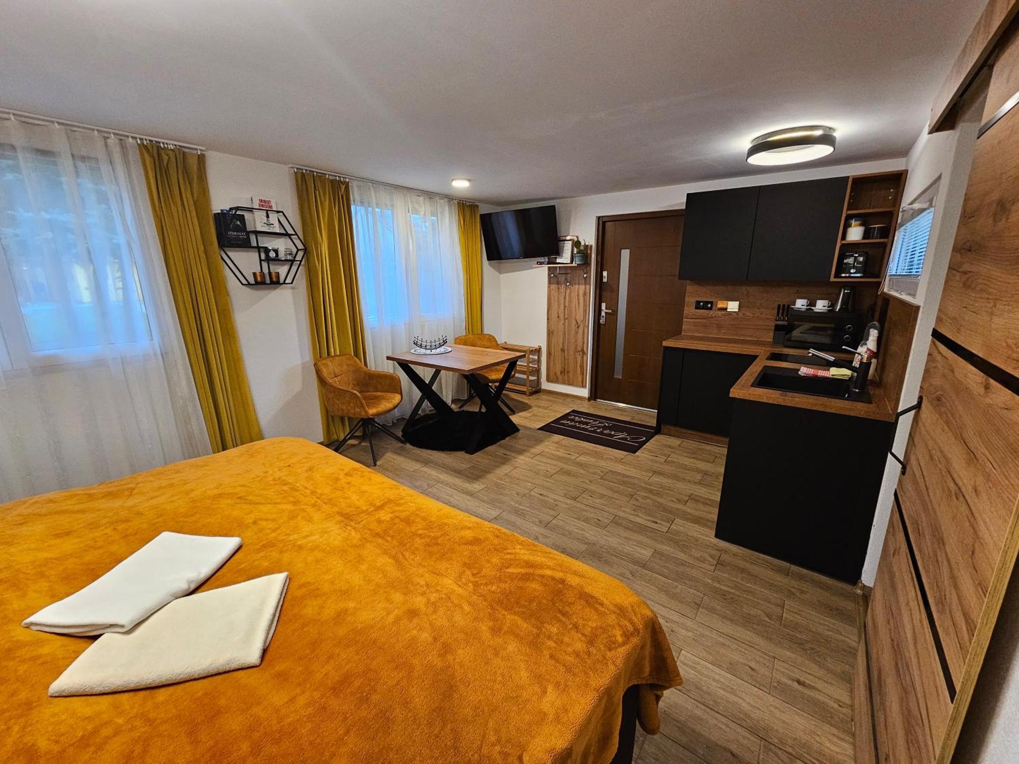 Apartmány Lenka Bešeňová 104 Exterior foto